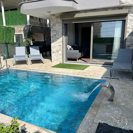 Nesil With Private Pool Generation Villa Kusadasi