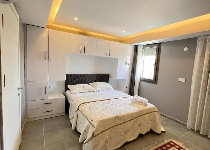 Villa Ruezgar With Private Pool Generation Villa