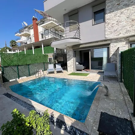 빌라 Ruezgar With Private Pool Generation *